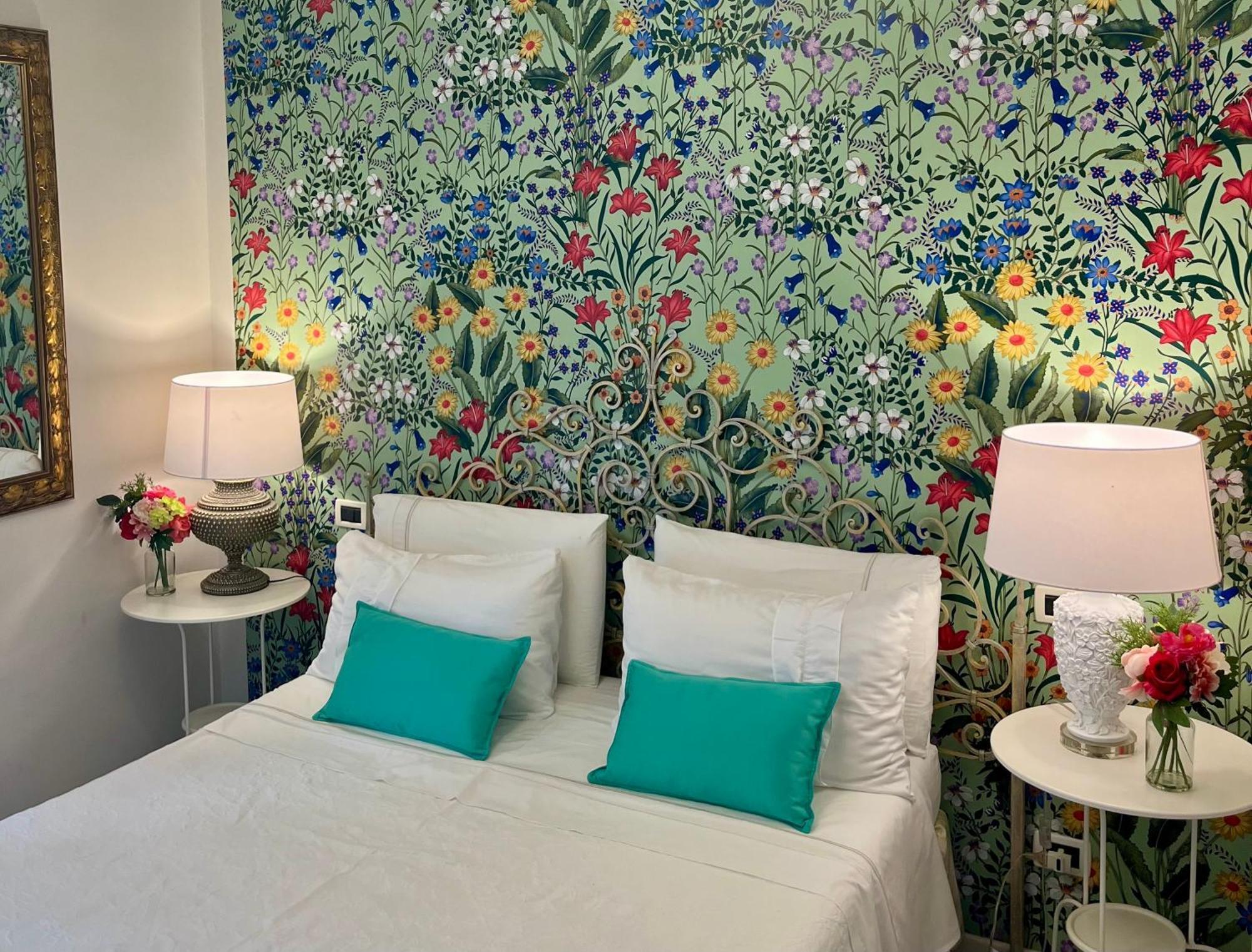 Garda Blue Lake Home Luxury Appartment Desenzano del Garda Exteriör bild
