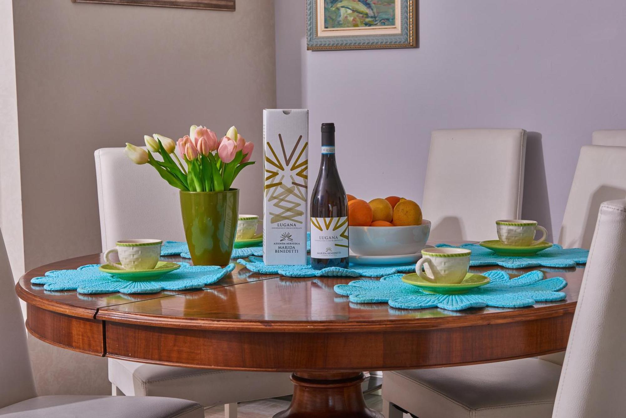 Garda Blue Lake Home Luxury Appartment Desenzano del Garda Exteriör bild